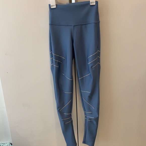 Alo yoga sequence leggings blue - Picture 4 of 8